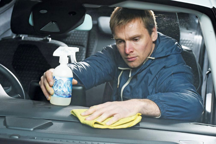 desinfectando el coche