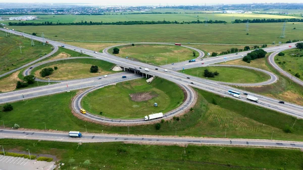 También puede interesante Consejos para conducir seguro en la carretera