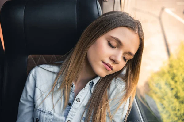 Dormir en el coche